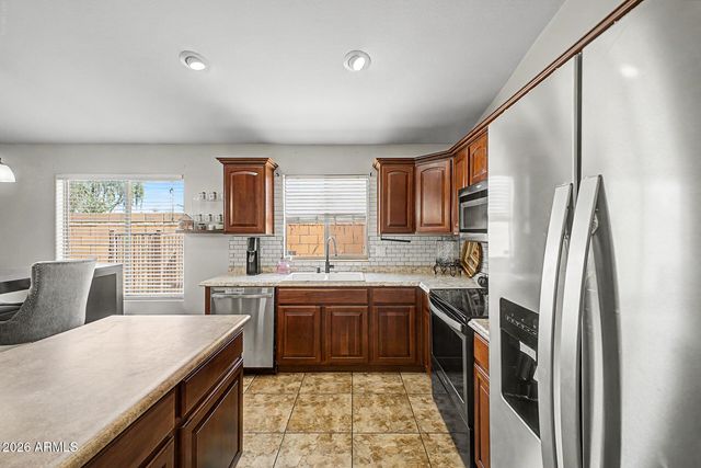 6804 S 43RD Lane, Laveen, AZ 85339
