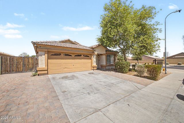 6804 S 43RD Lane, Laveen, AZ 85339