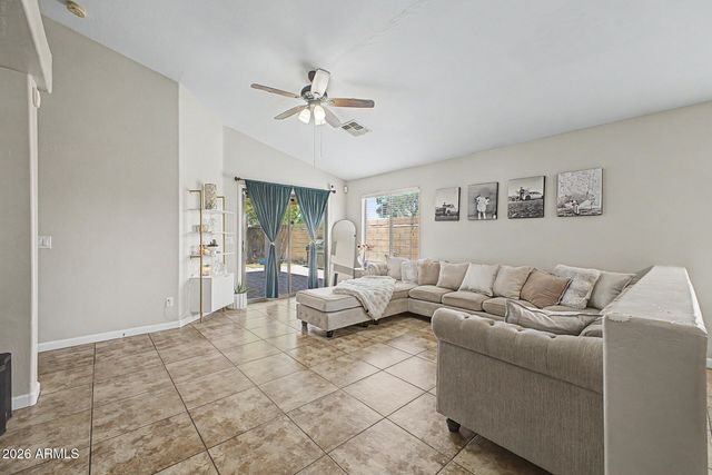 6804 S 43RD Lane, Laveen, AZ 85339