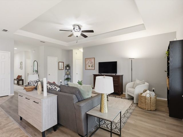 7761 Berrenda Drive, Fort Worth, TX 76131