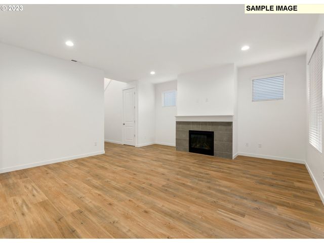 16541 Se Pacific Crest Trail Pl LT 756, Happy Valley, OR 97086