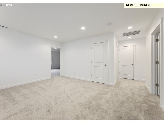 16541 Se Pacific Crest Trail Pl LT 756, Happy Valley, OR 97086