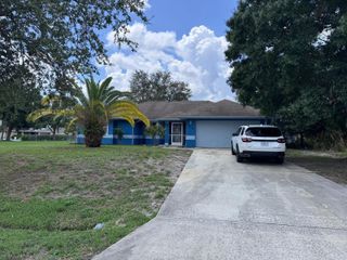 908 SW Connecticut Terrace, Port St Lucie, FL 34953