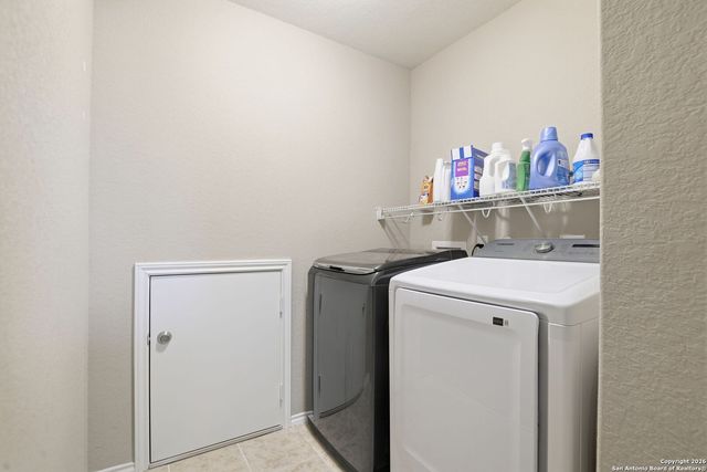 1450 Kedros, San Antonio, TX 78245