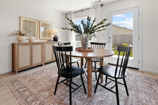 30758 Azalea Road, Visalia, CA 93291