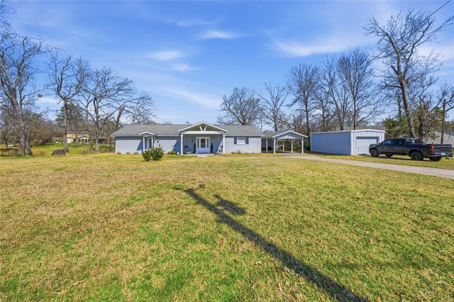 6106 Peninsula Circle, Athens, TX 75752