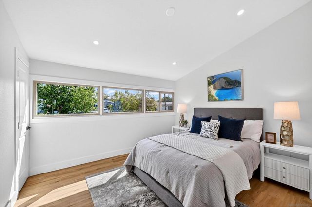 2546 MARATHON DR, San Diego, CA 92123