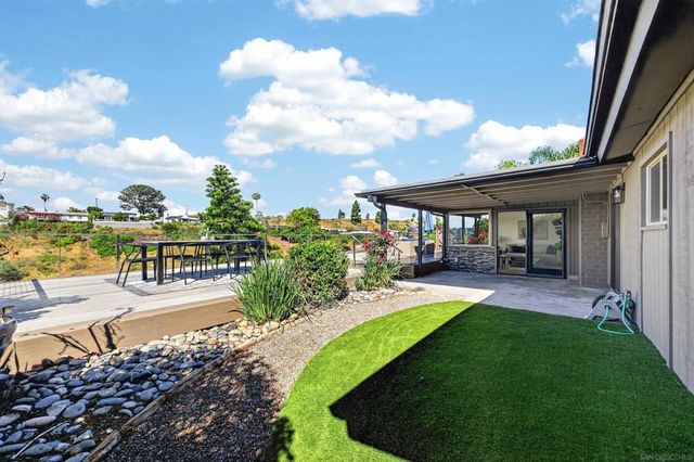 2546 MARATHON DR, San Diego, CA 92123