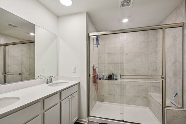 1077 Moraine Drive, South Elgin, IL 60177