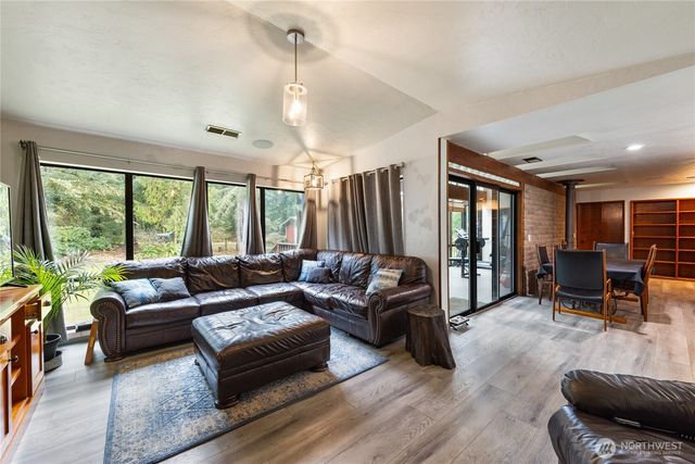 29817 South Skagit Highway, Sedro Woolley, WA 98284