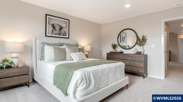 4938 Stella St NE, Salem, OR 97301