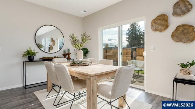 4938 Stella St NE, Salem, OR 97301