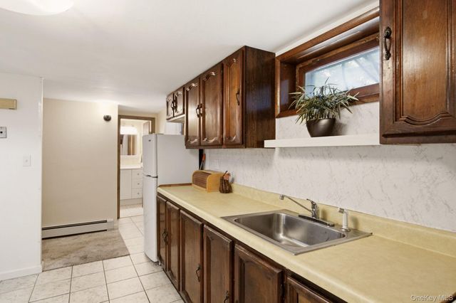 71 Parkway Drive, Syosset, NY 11791