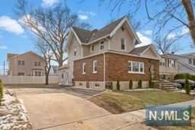 371 Parker Avenue, Hackensack, NJ 07601