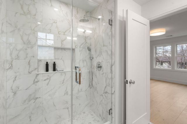 33 Dickson Ave, Arlington, MA 02474