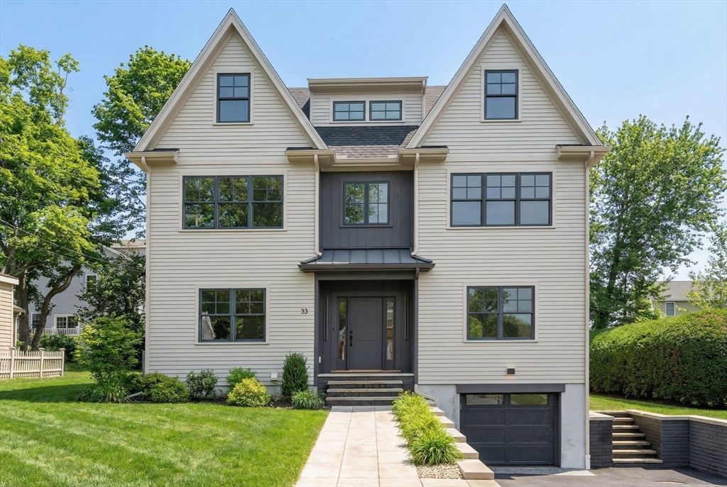 33 Dickson Ave, Arlington, MA 02474