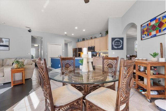 10207 ARBOR SIDE DRIVE, Tampa, FL 33647