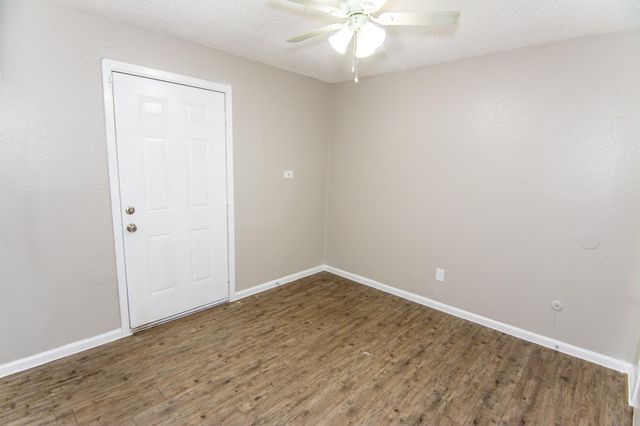 1667 Northwood Street 1667, Houston, TX 77009