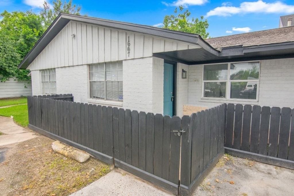 1667 Northwood Street 1667, Houston, TX 77009