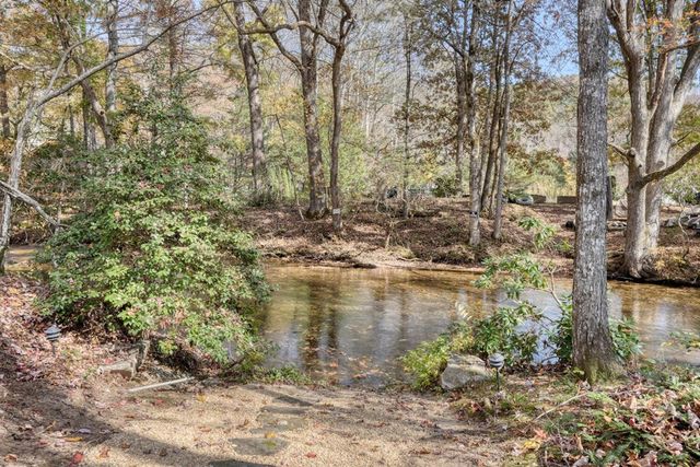 1949 Big Pine Drive, Hiawassee, GA 30546