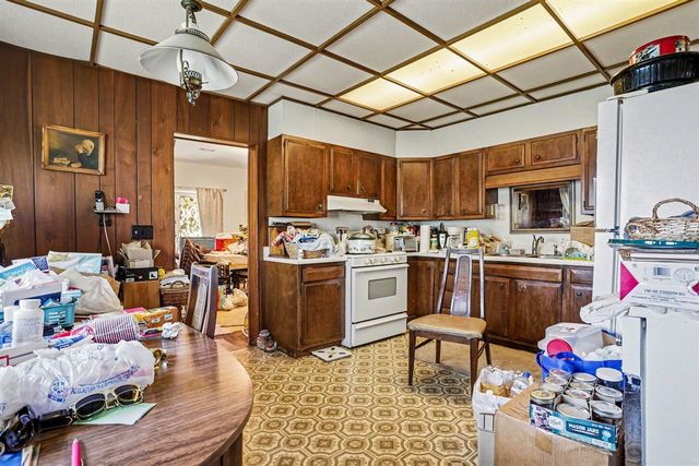 194 66th Street, South Haven, MI 49090