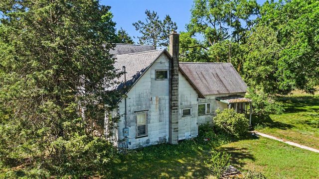 194 66th Street, South Haven, MI 49090