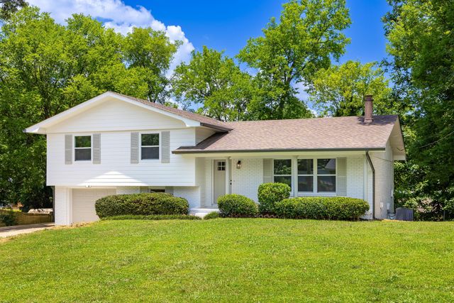 4305 Thunderbird Drive, Chattanooga, TN 37406