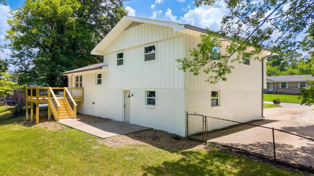 4305 Thunderbird Drive, Chattanooga, TN 37406