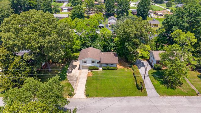 4305 Thunderbird Drive, Chattanooga, TN 37406