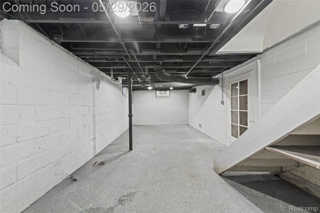 20467 Binder Street, Detroit, MI 48234