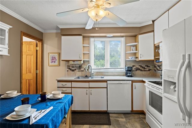 856 Ridge Road, Lackawanna, NY 14218