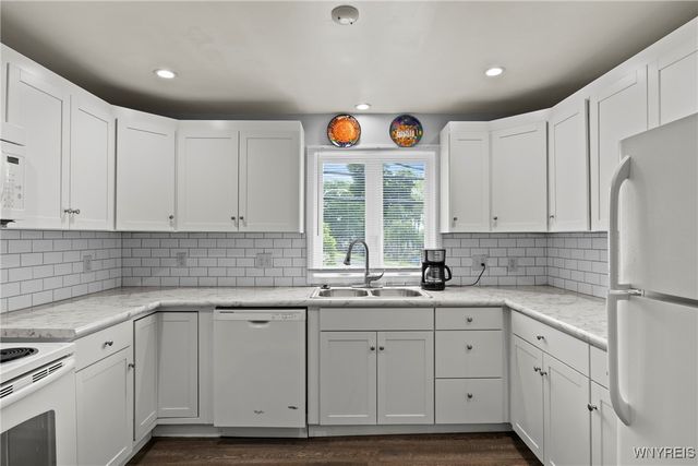 856 Ridge Road, Lackawanna, NY 14218