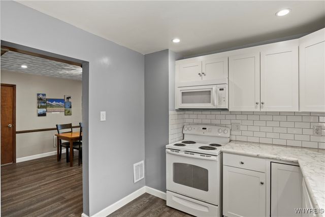 856 Ridge Road, Lackawanna, NY 14218