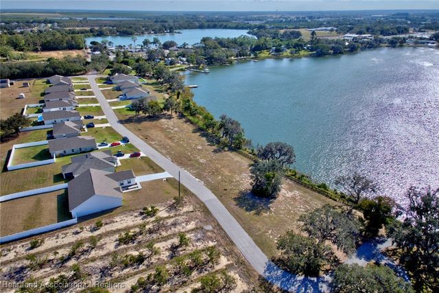 1221 Ridge Drive, Avon Park, FL 33825