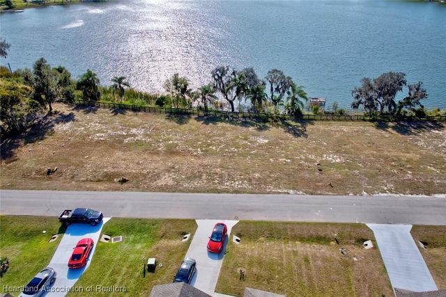 1221 Ridge Drive, Avon Park, FL 33825