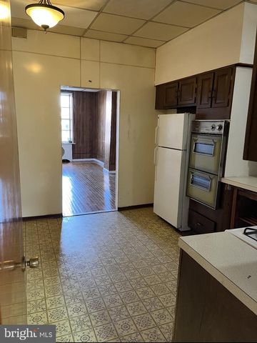 1218 MCKEAN ST, Philadelphia, PA 19148