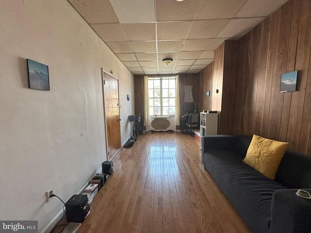 1218 MCKEAN ST, Philadelphia, PA 19148