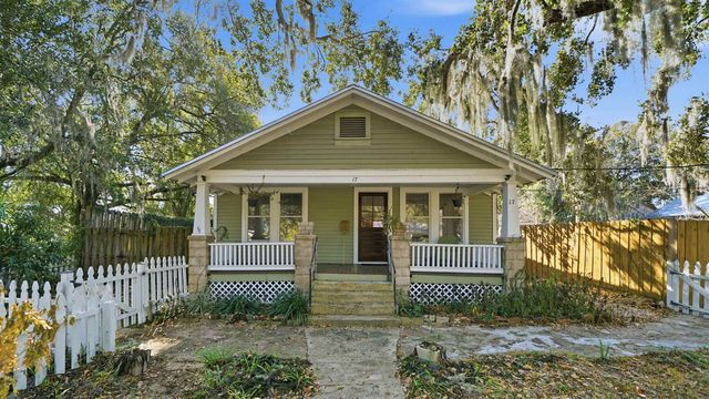 17 Aviles Dr, St Augustine, FL 32084
