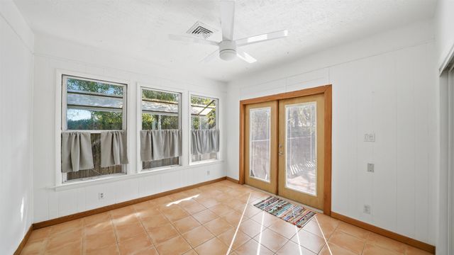 17 Aviles Dr, St Augustine, FL 32084