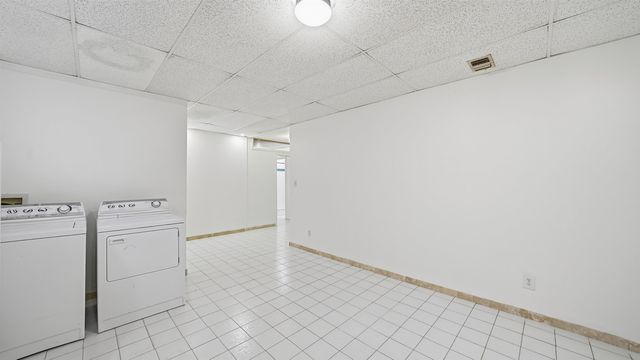 17 Aviles Dr, St Augustine, FL 32084