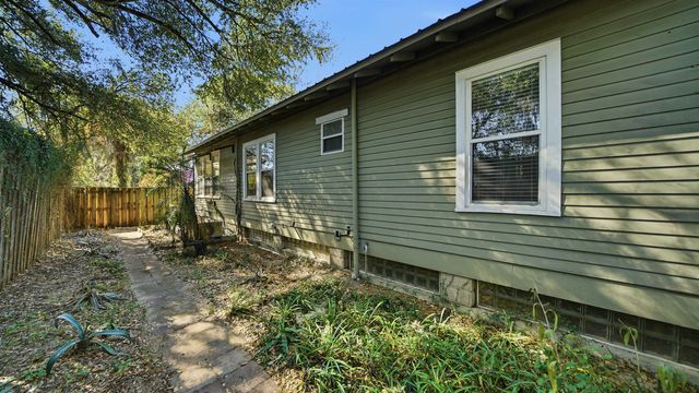 17 Aviles Dr, St Augustine, FL 32084