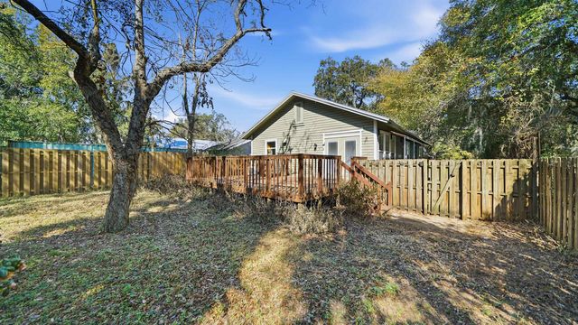 17 Aviles Dr, St Augustine, FL 32084