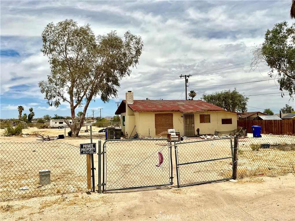 Image 2 of property listing at 72116 Sullivan, 29 Palms, CA 92277