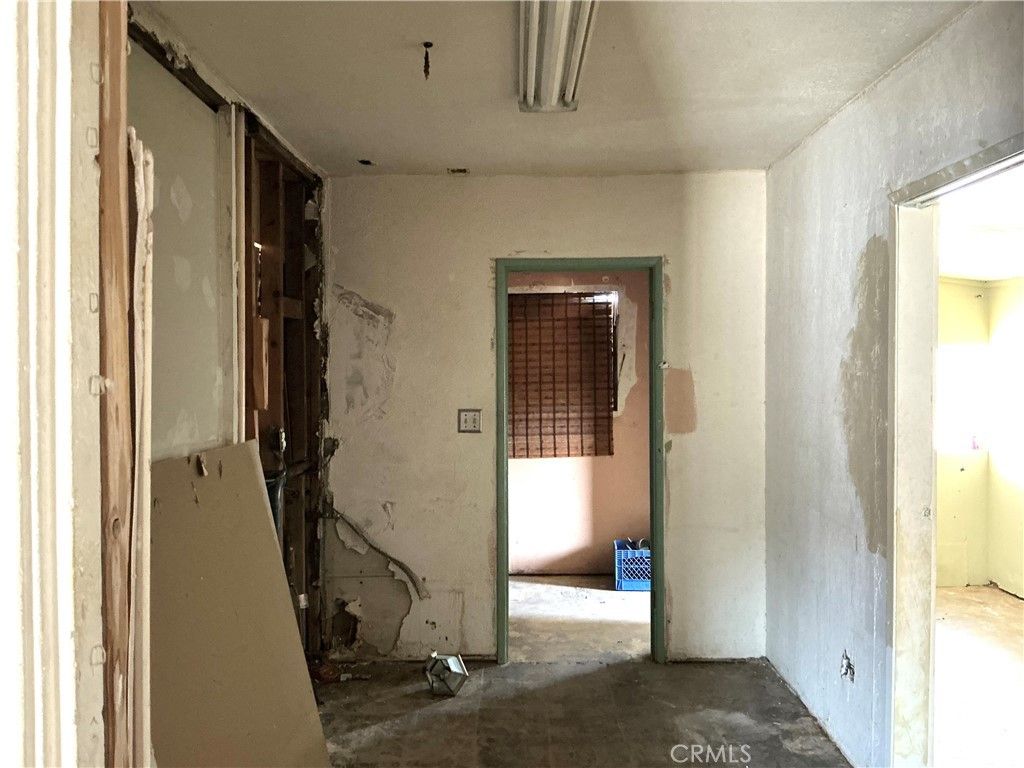 Image 7 of property listing at 72116 Sullivan, 29 Palms, CA 92277