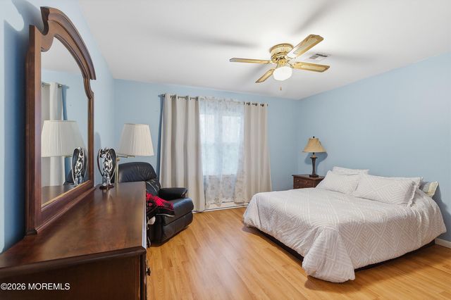 53C Cambridge Court, Lakewood, NJ 08701