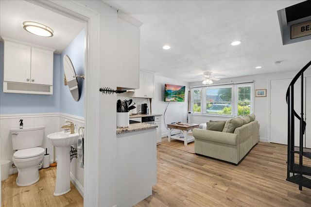 405 Lower County Road UNIT 6A, Harwich Port, MA 02646