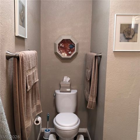 7803 Foxwood Place 4, Las Vegas, NV 89145