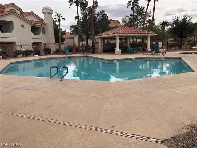 7803 Foxwood Place 4, Las Vegas, NV 89145