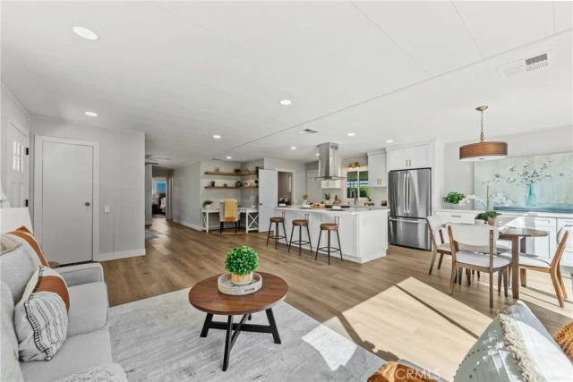 3699 Lake Grove 46, Yorba Linda, CA 92886