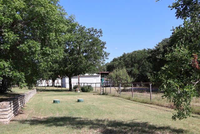 4315 Waples Road, Granbury, TX 76049